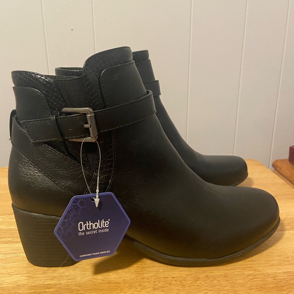 Croft & Barrow ortholite boots